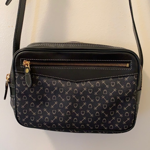 Why International larger crossbody bag - Picture 1 of 2